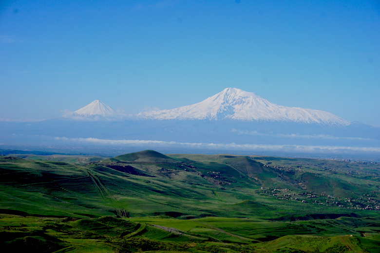 Blick auf den schneebedeckten Berg Ararat