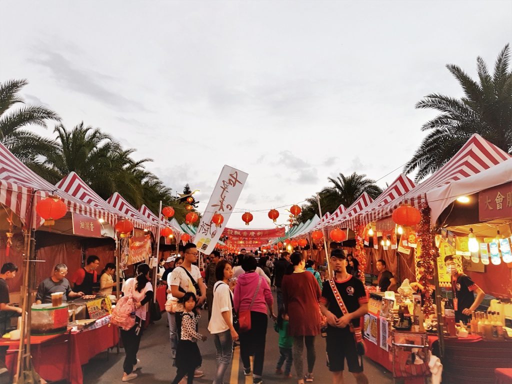 Buntes Markttreiben für Chinese New Year in Hualien