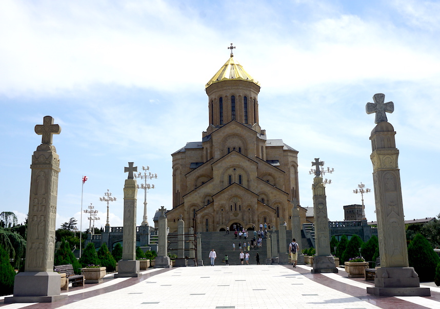 Eine der weltweit größten georgisch-orthodoxe Kirchen